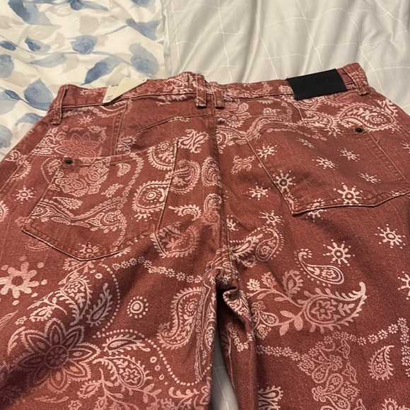 Free People, we the free bandana barrel jeans. New with tags - Picture 6 of 6